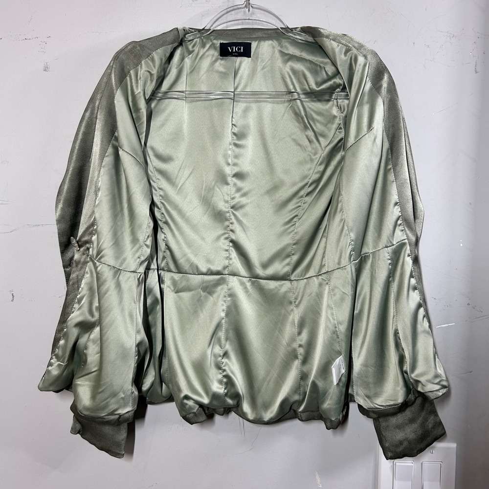 VICI Women's Satin Blazer‎ - Small  - Sage - Picture 8 of 11